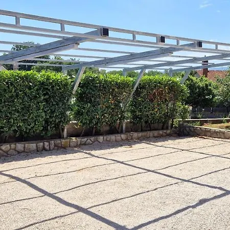 아파트 Pinezic Skrbčići