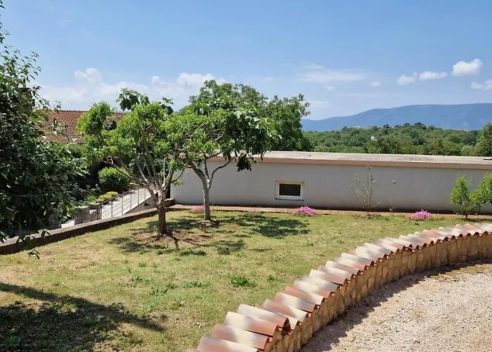 Apartman Pinezic *